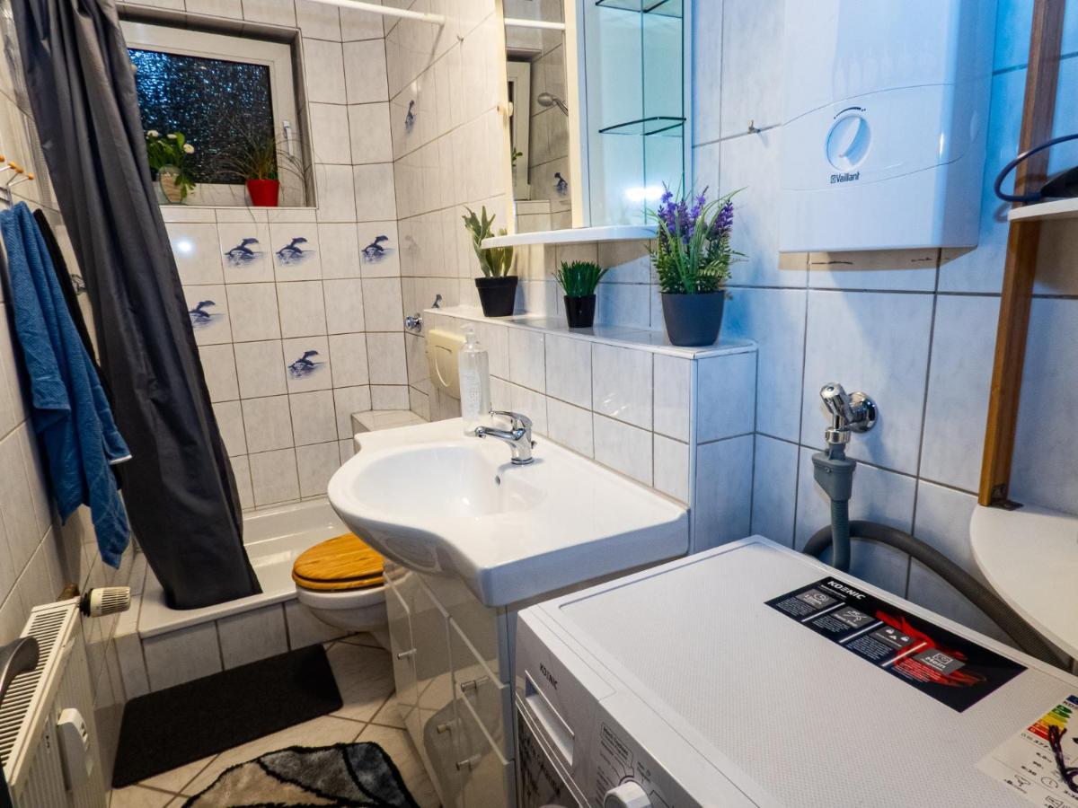 #121 Grosse, Gemuetliche Wohnung In Remscheid-City Εξωτερικό φωτογραφία